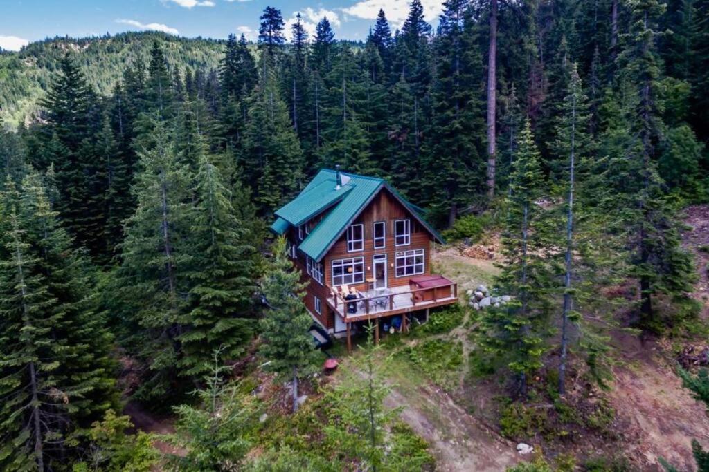 Hot Tub Cool Views: Roaring Creek Cabin Leavenworth Buitenkant foto