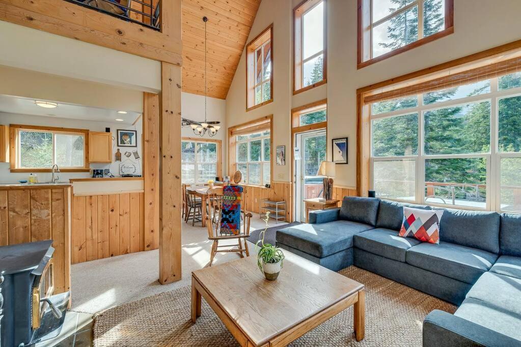 Hot Tub Cool Views: Roaring Creek Cabin Leavenworth Buitenkant foto
