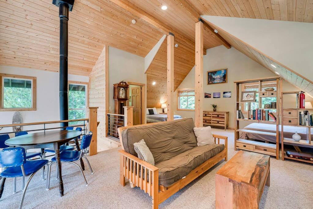Hot Tub Cool Views: Roaring Creek Cabin Leavenworth Buitenkant foto
